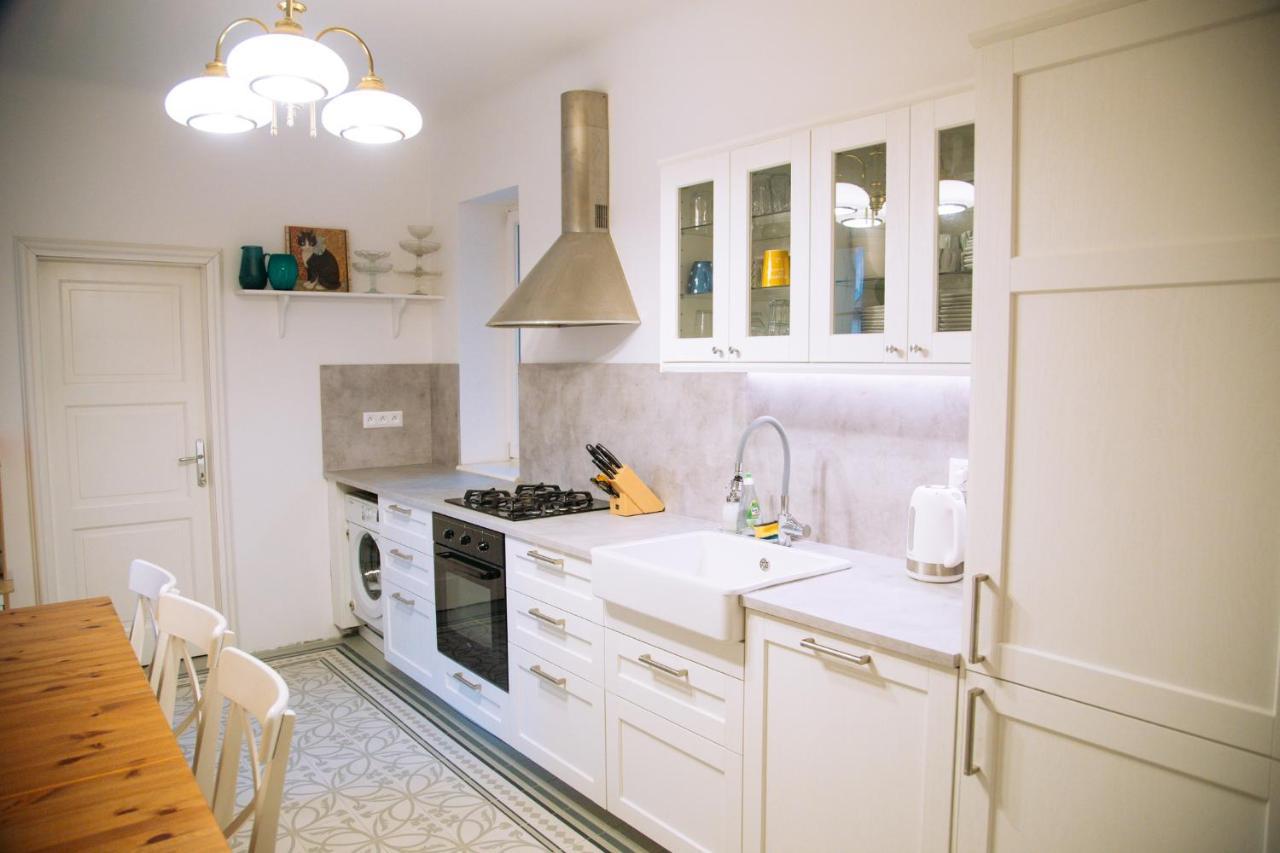 Velky 3-Izbovy Apartman Bratislava-Stare Mesto Exteriér fotografie